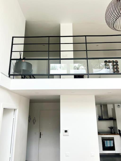 Duplex, 10 Min Champs Elysee Булонь-Бийанкур Экстерьер фото