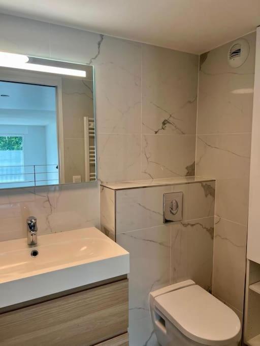Duplex, 10 Min Champs Elysee Булонь-Бийанкур Экстерьер фото