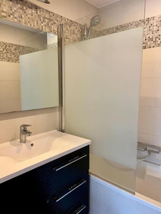 Duplex, 10 Min Champs Elysee Булонь-Бийанкур Экстерьер фото